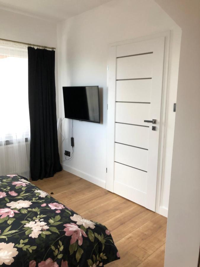 Apartament Aleksandra We Wielu Z Widokiem Na Jezioro Wiele Exterior foto